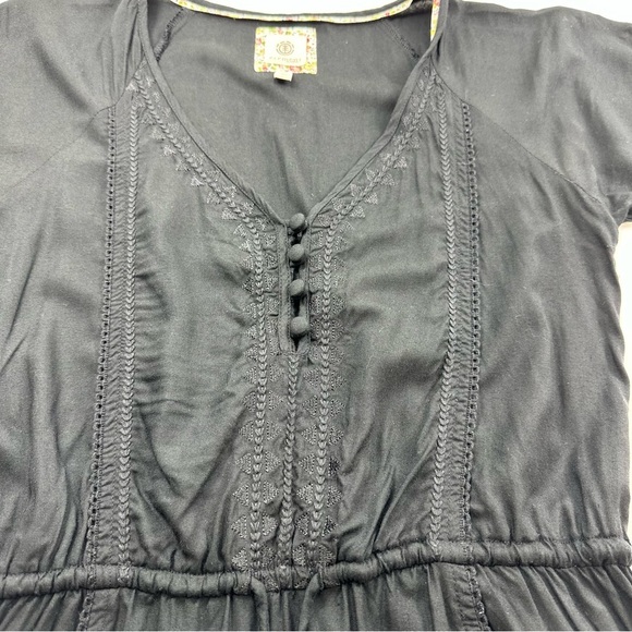 Element Eden Black Dress Sz Small Embroidered Neckline Cinched Waist Black - Picture 5 of 8